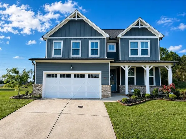 4660 Shipley Ave, Cumming, GA 30028