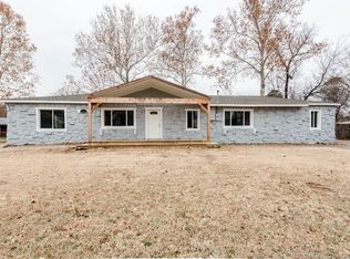512 N Forest St, Jenks, OK 74037