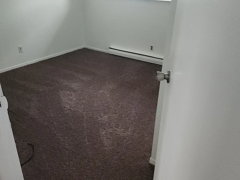 137C Armstrong St #137 — Photo 2