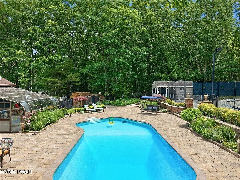1075 Acacia Dr — Photo 57