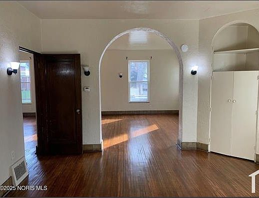5th image of 1425 Potomac Dr #2