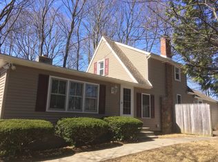 11 Macdonnell Hts, Poughkeepsie, NY 12603