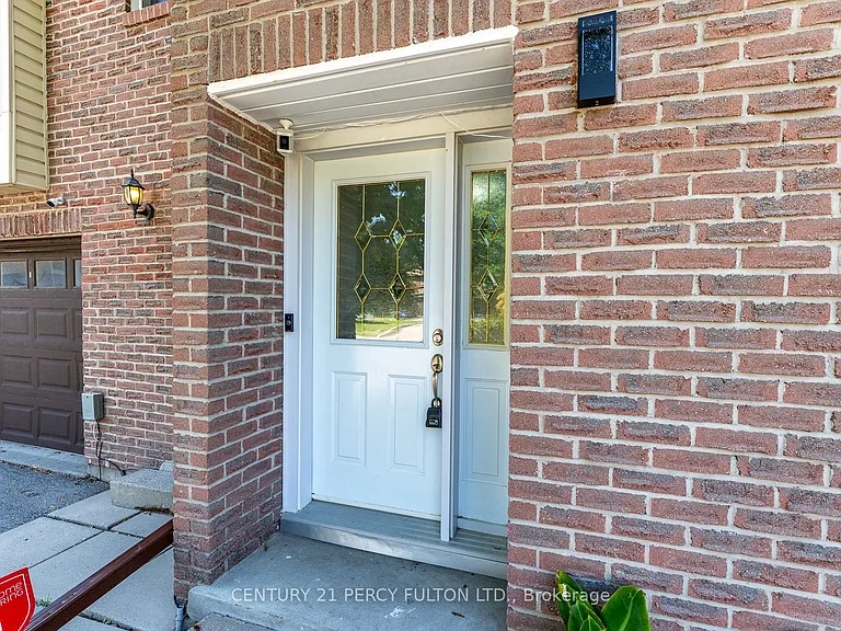 350 Camelot Ct #38 — Photo 3