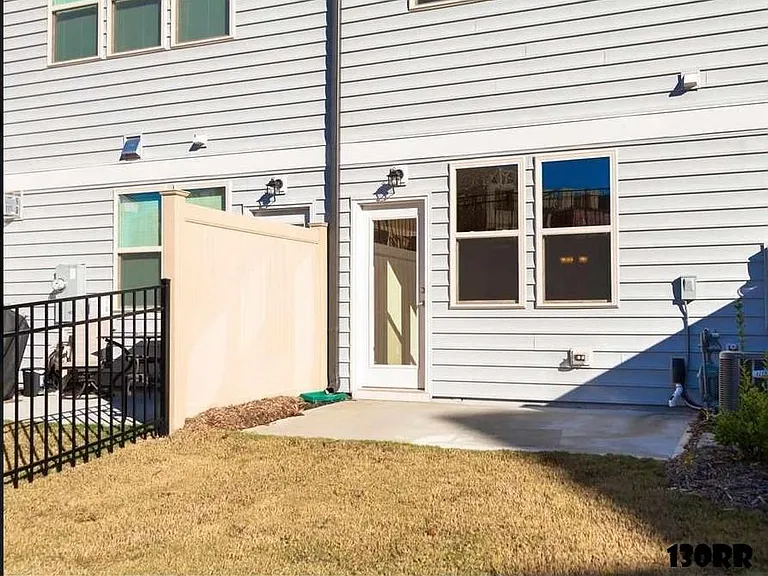 130 Rubrum Dr — Photo 24