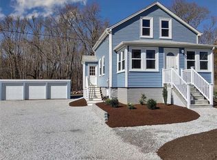 974 East Rd, Tiverton, RI 02878