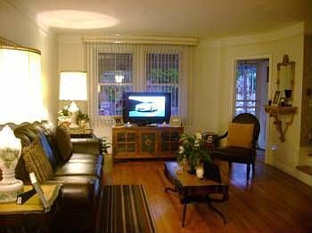 5th image of 2078 Turnbull Ave