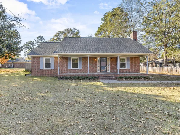 1569 Crowndale Dr, Sumter, SC 29150
