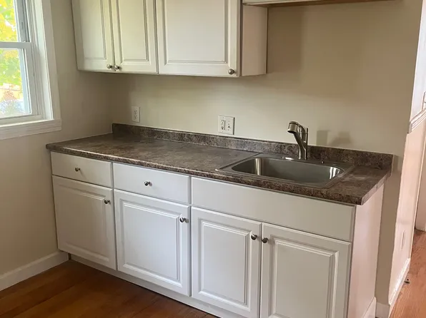 2 Norwood St #2, Worcester, MA 01610
