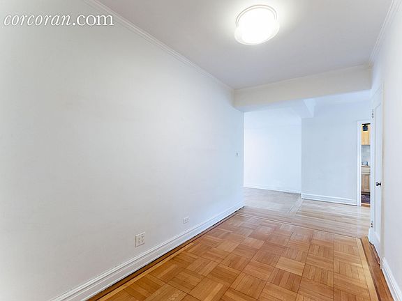 4th image of 230 Park Pl APT 5D