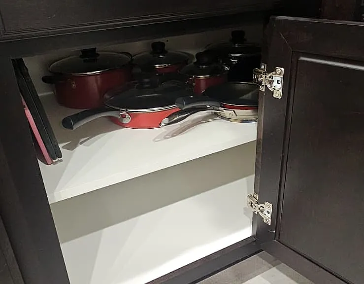 Guest exclusive pots, pans, cooking utensils.