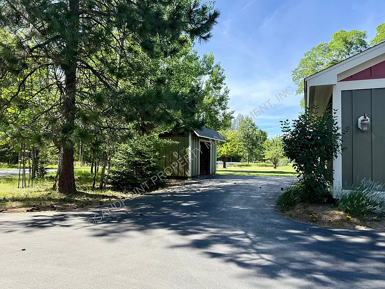 1181 S Sagle Rd — Photo 9