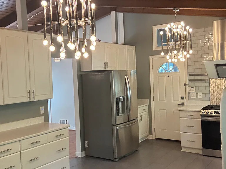 2338 Tanglewood Cir NE — Photo 11