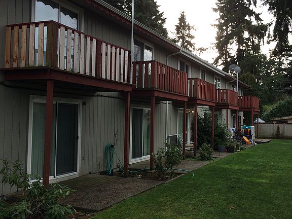 5th image of 4500 111th St SW #4504