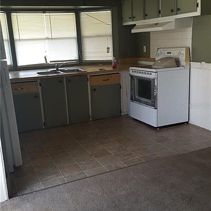 3rd image of 526 N Domino Dr