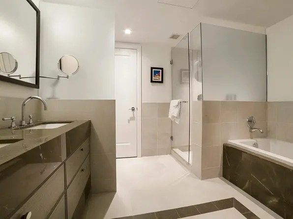 160 Central Park South 1810 image 6 of 6