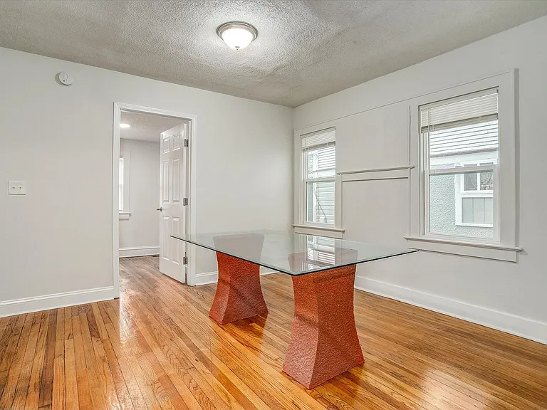 3817 S Benton Ave — Photo 6