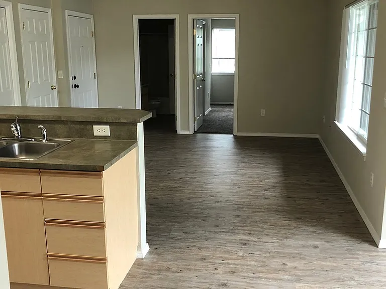 187 N Avenger Ln — Photo 10
