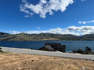154 Apple Ave, Chelan, WA 98816