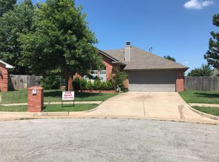 18516 English Oak Ln, Edmond, OK 73012