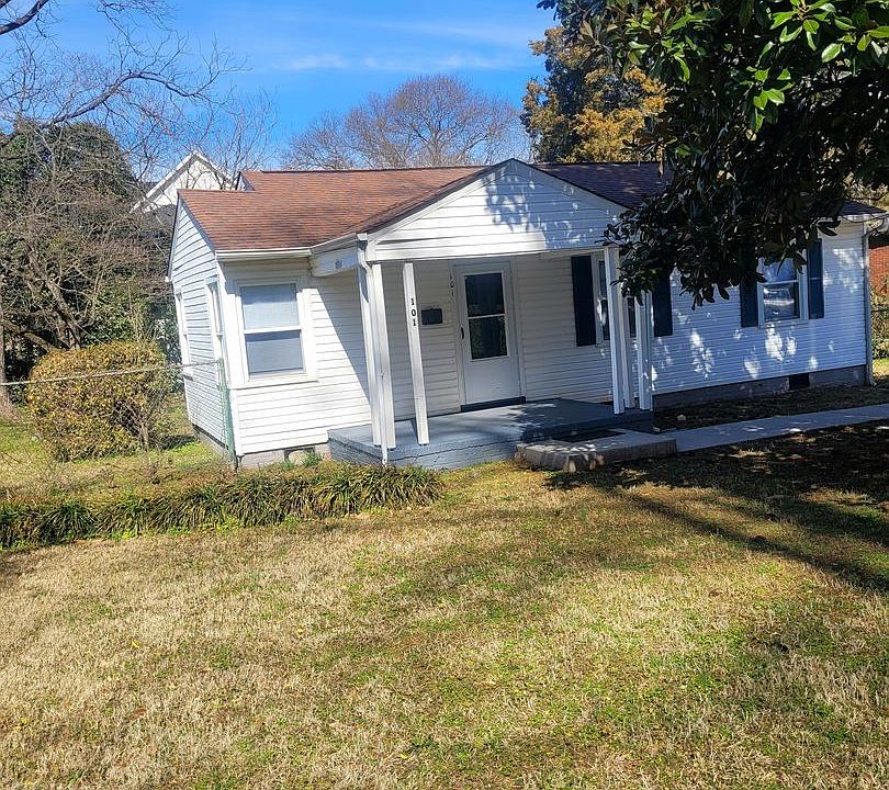 1st image of 101 N Gregg St