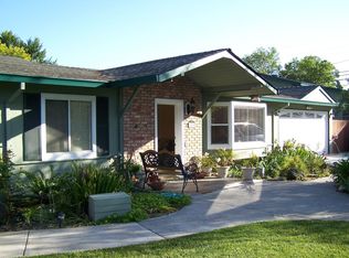 11850 Southwood Dr, Saratoga, CA 95070