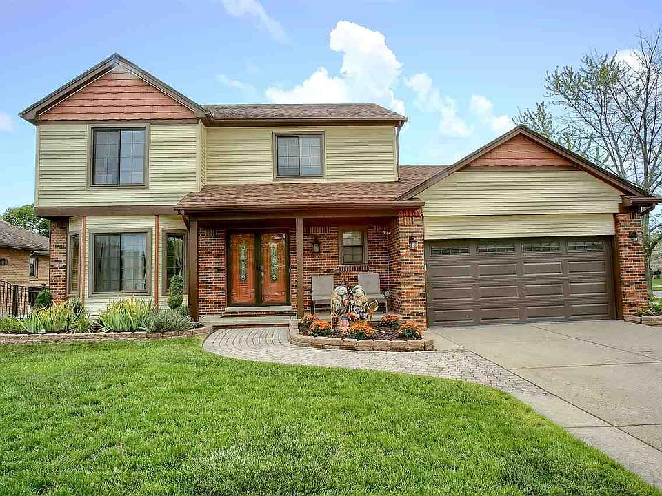 1st image of 44147 Columbia Dr