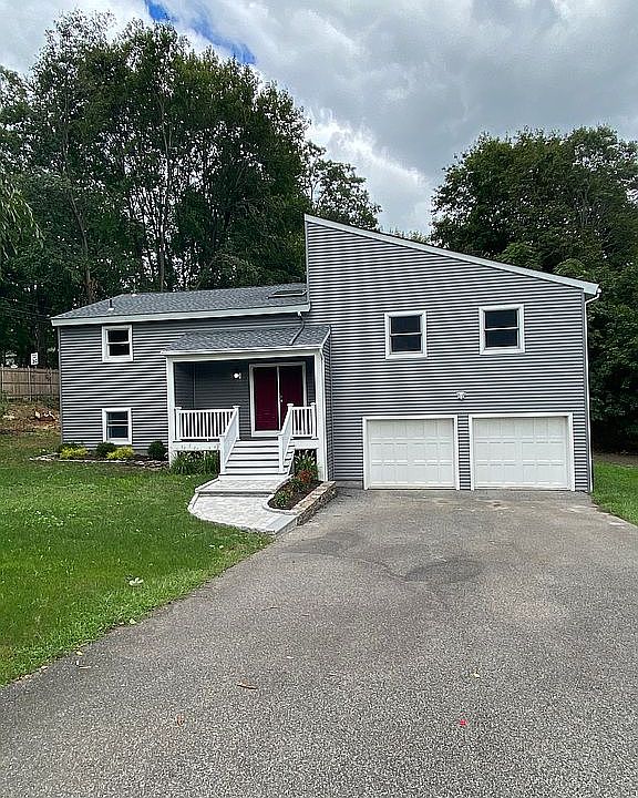 1st image of 1 Lounsbury Dr