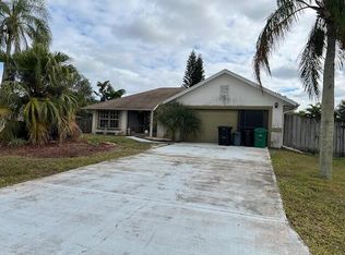 868 SW Duncan, Port Saint Lucie, FL 34953