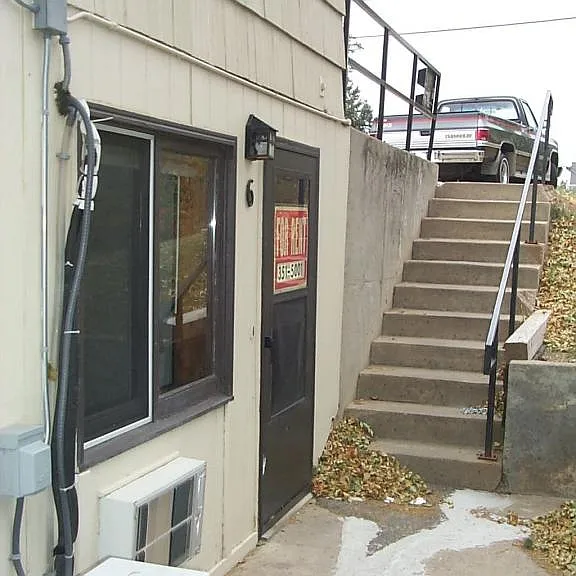 2704 E 10th St #6 — Photo 6