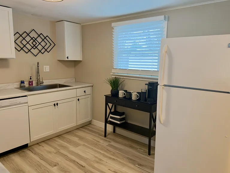 112 Belle Aire Ave — Photo 9