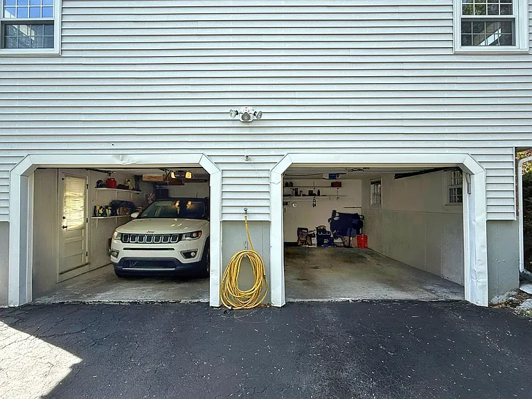 4 Deerfield Rd — Photo 16