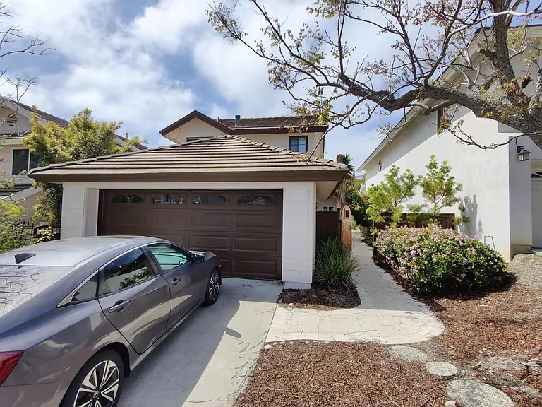 4051 Carmel Springs Way — Photo 2