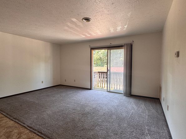 84 Palomino Dr #8