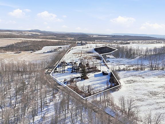 4th image of 6773/85 Checkerville Rd