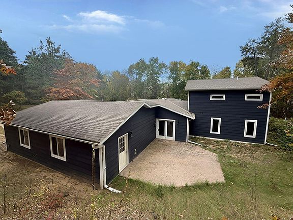 2nd image of 38465 Blueberry View Dr