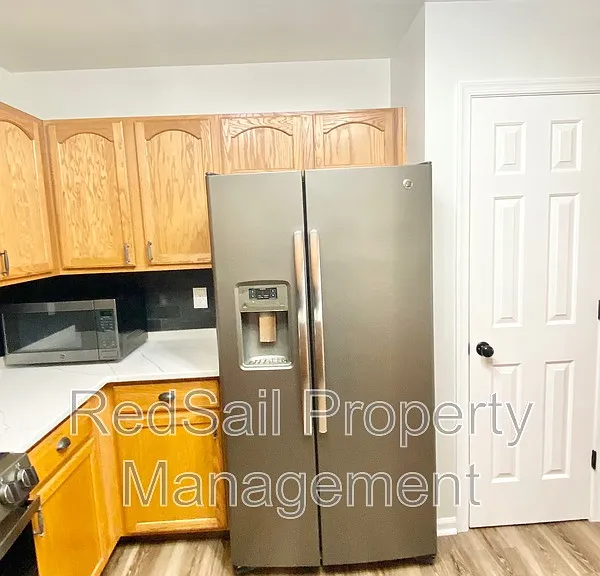 100 Zinfandel Rd — Photo 6