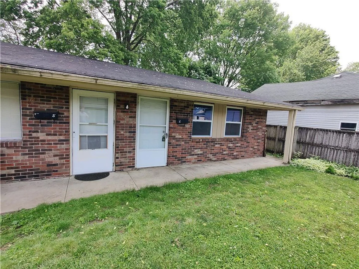 217 N Hamilton Apt 8 — Photo 1