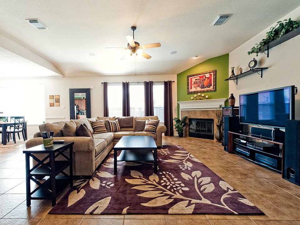 1st image of 26430 Wellington Grove Cir