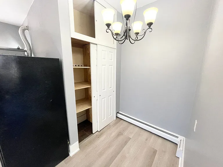 640 3rd Ave — Photo 21