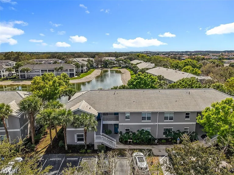 12151 Summergate Cir #R101 — Photo 37