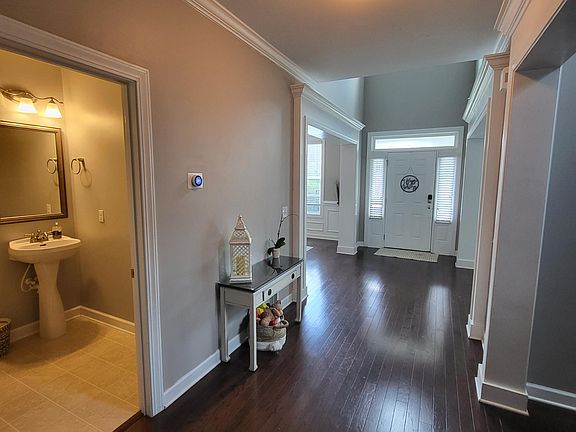 Entry and down stairs 1/2 bath