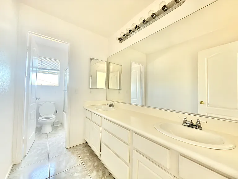 34619 Chinaberry Dr — Photo 23
