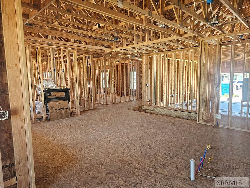 2nd image of 2821 Granite Falls Dr