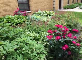 3423 W Drummond Pl APT 2B, Chicago, IL 60647