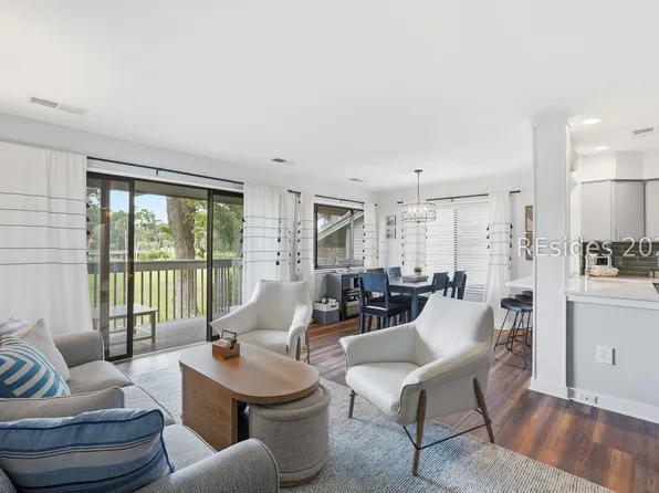 60 Carnoustie Rd APT 982, Hilton Head Island, SC 29928
