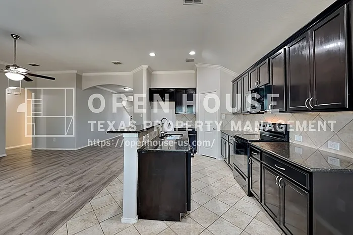 14305 Artisan Dr — Photo 6