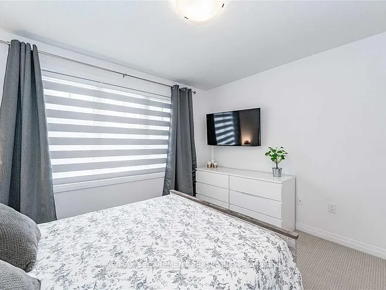 10 Showers Ln — Photo 23