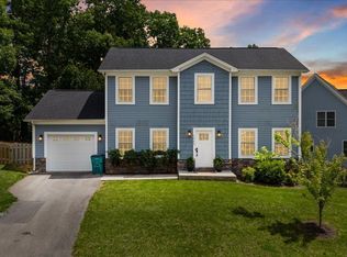 1060 Green Ridge Rd, Christiansburg, VA 24073