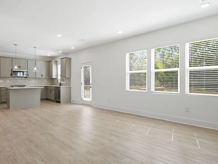 149 Rose Hannah Dr — Photo 10