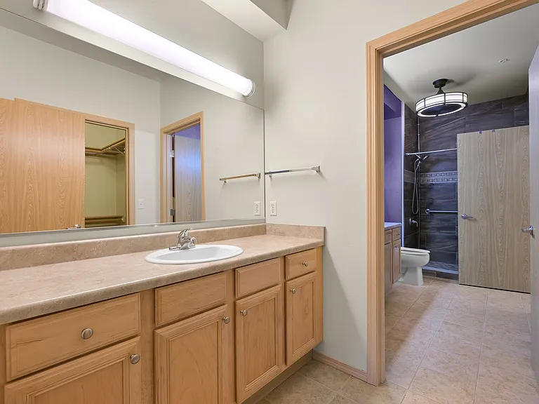 512 Darby Dr #104 — Photo 14
